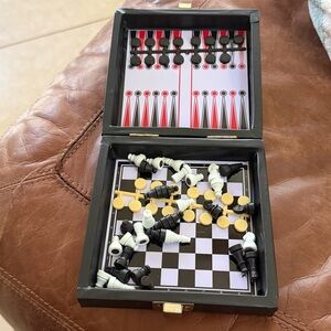 Deluxe 6 in 1 magnetic travel game